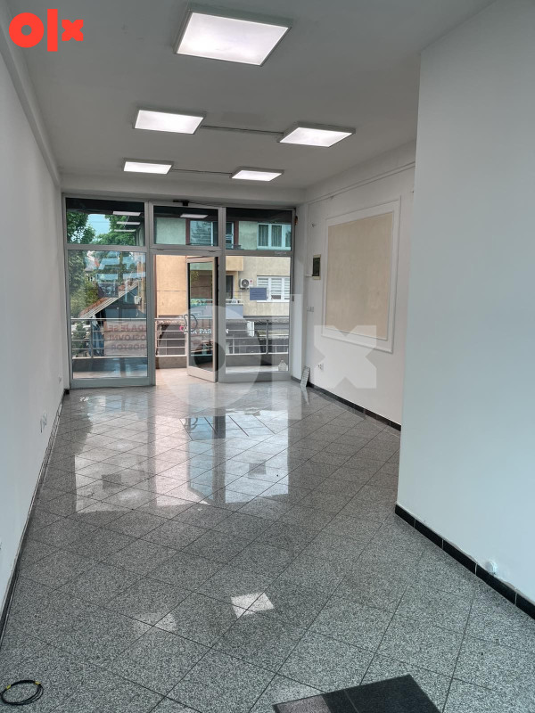 Poslovni prostor Živinice 3