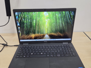 Dell Latitude 3520 i5-1145G7; 8GB RAM; 256GB SSD; Čitaj opis
