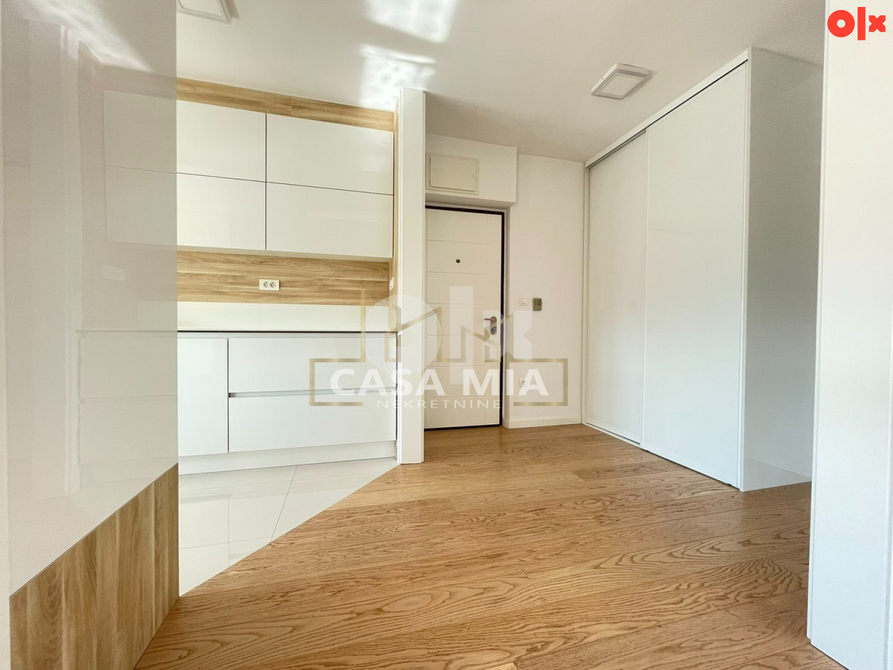 CASA MIA / Trosoban stan / 64m2 /  Višnjik- Bjelave / Centar 17