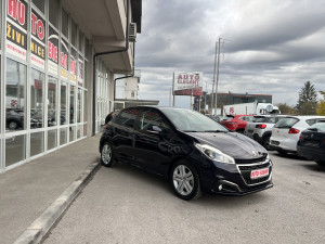 Peugeot 208 1.2 VTi 61kW 2019 god *78.000km* panorama
