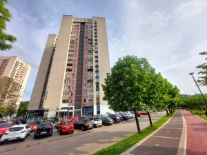 CAPITAL/ Trosoban stan Otoka/ 76m2/ Žrtava Fašizma