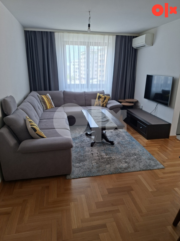 Trosoban stan - Decanska 62m2, Istocno Sarajevo 2