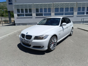 BMW E90 318d 2010