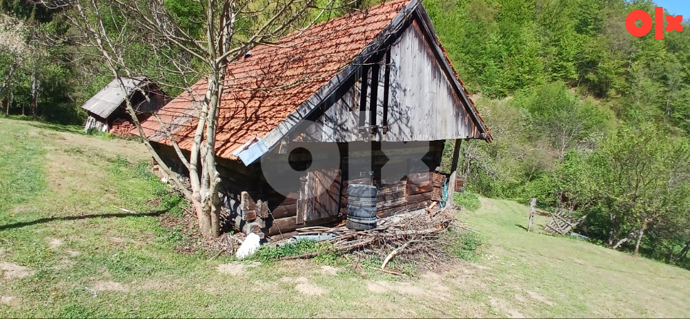 Stara kuca,brvnara,montazna kuca 2