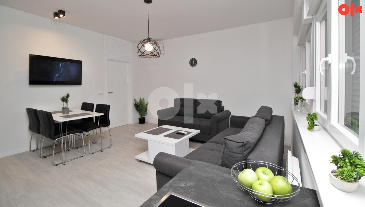 Namješten stan 60m2 Centar