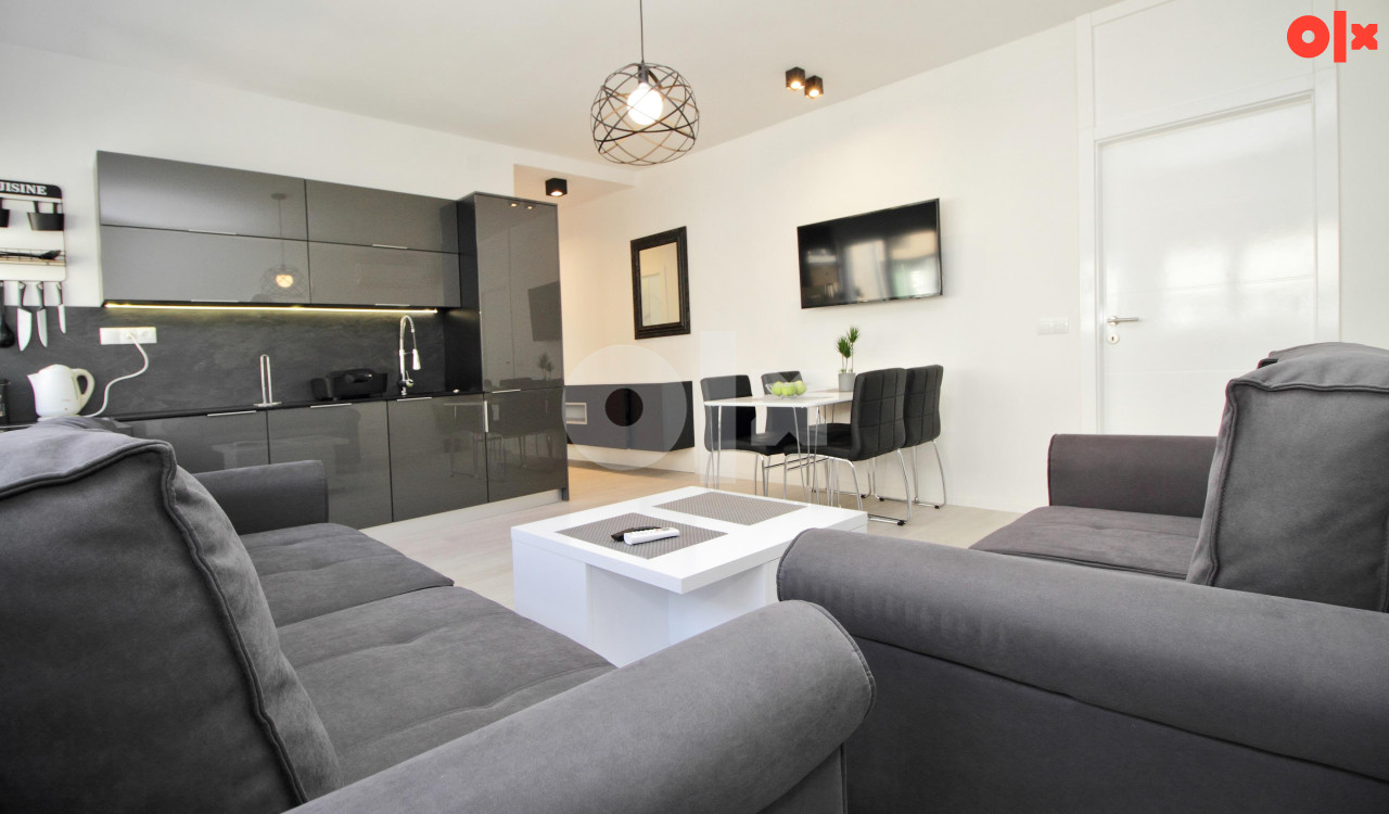 Namješten stan 60m2 Centar 3