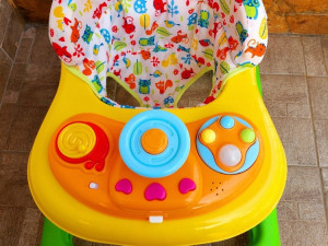 HODALICA Za Bebe Djecu GURALICA  CHIPOLINO+IGRAONICA+MELODIJE