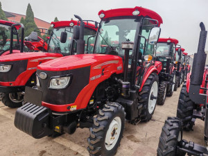 YTO NME 604 VOĆARSKI TRAKTOR