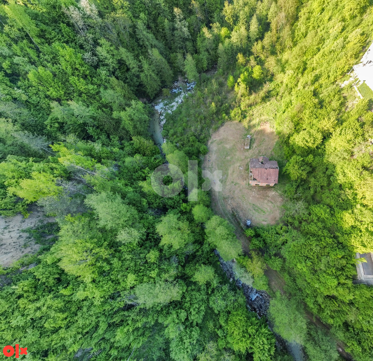 Konjic Zemljište 6.895m2 i devastirana Kuća 10