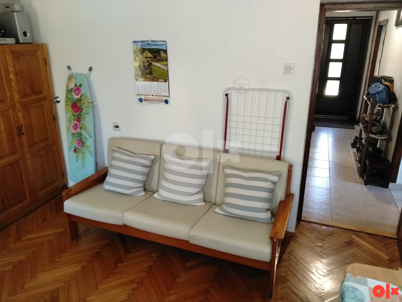 Kozarska ulica- Hiseta; novija kuća sa okuć. 15