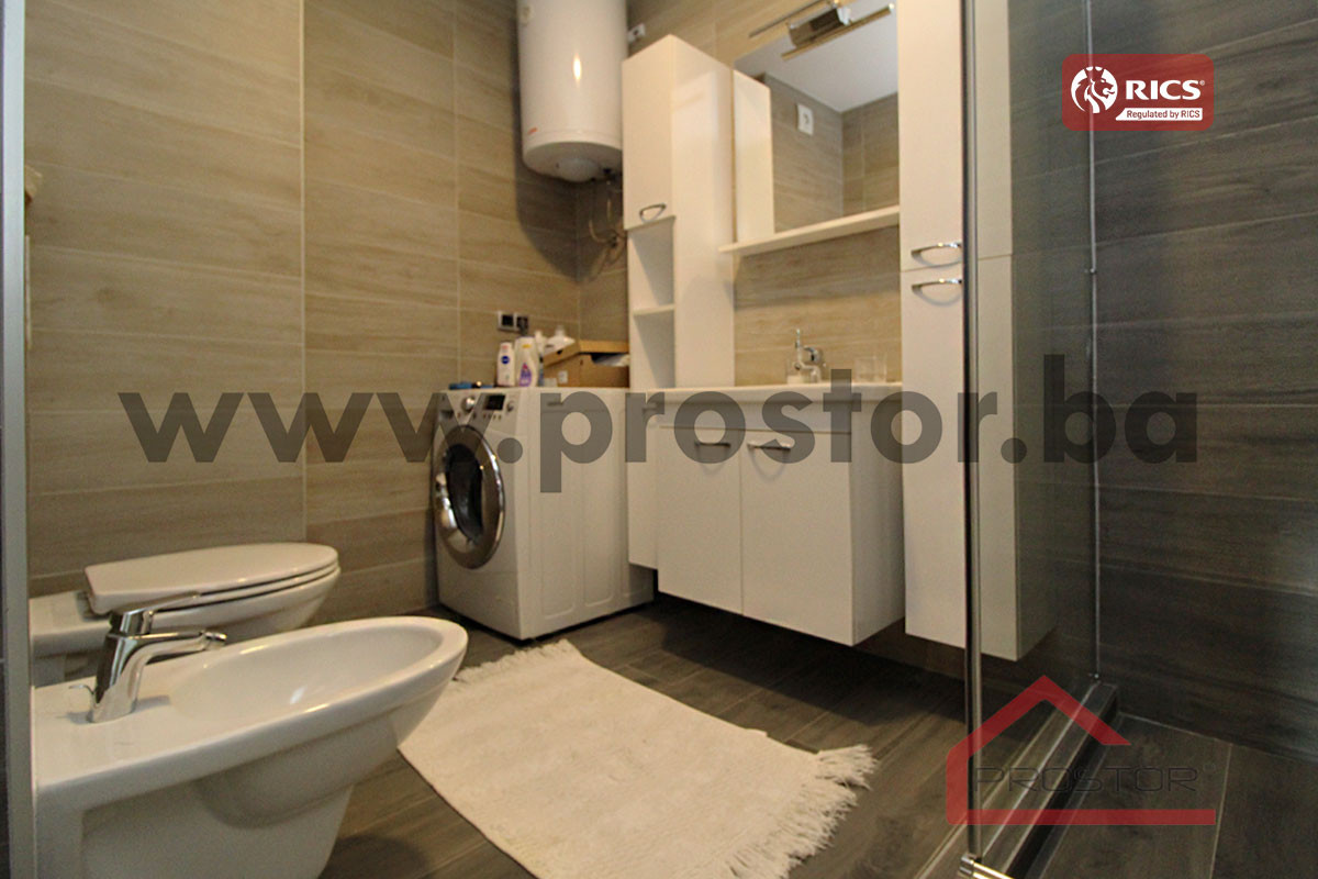 PROSTOR prodaje: Dvoetažni penthouse, Nova Otoka 14