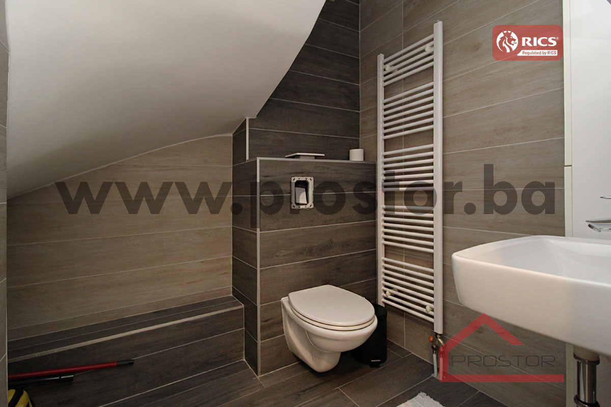 PROSTOR prodaje: Dvoetažni penthouse, Nova Otoka 16