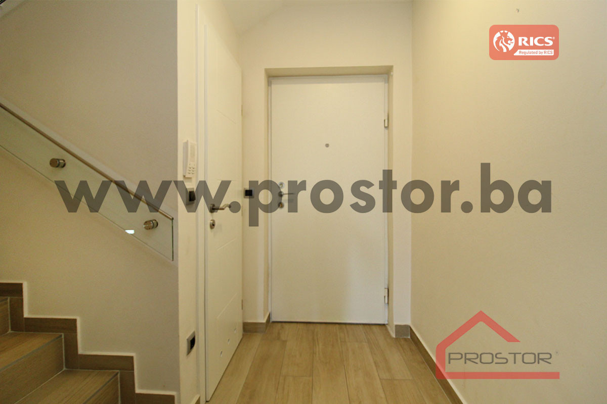 PROSTOR prodaje: Dvoetažni penthouse, Nova Otoka 17