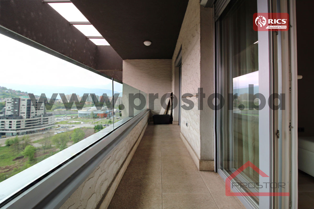 PROSTOR prodaje: Dvoetažni penthouse, Nova Otoka 19