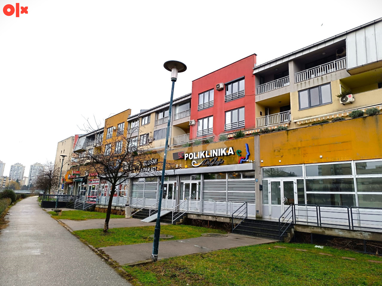 Poslovni kancelarijski prostor  126 m2 +30m2 terasa  Čengić Vila