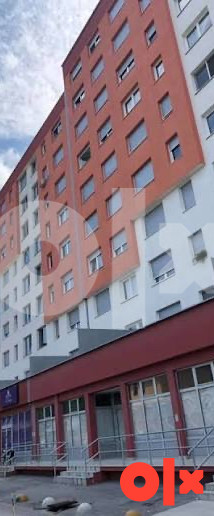 Cetverosoban stan Slavinovici 87m2