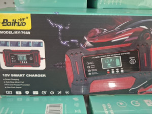 PUNJAC  ZA AUTO PAMETNI PUNJAC