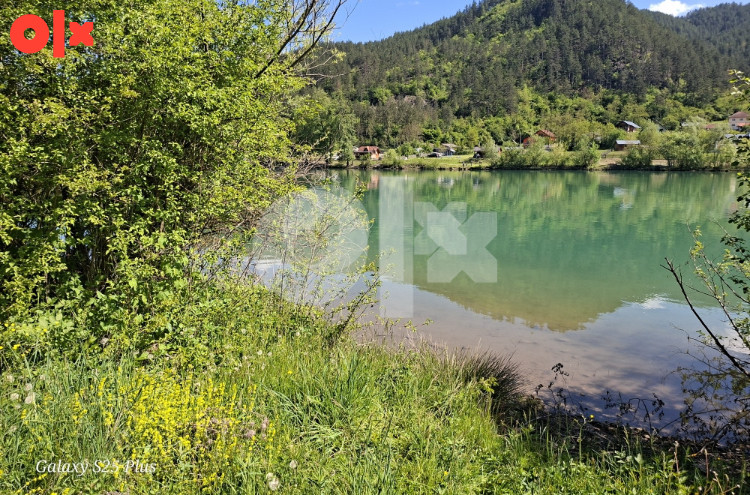Zemljište Višegrad.Selo Jelacici