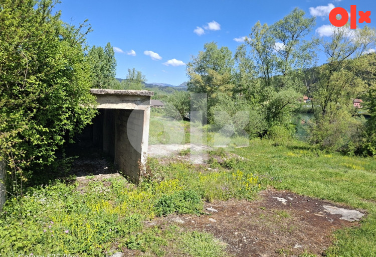 Zemljište Višegrad.Selo Jelacici 9