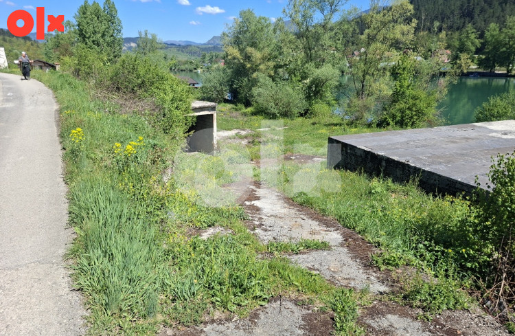 Zemljište Višegrad.Selo Jelacici 11