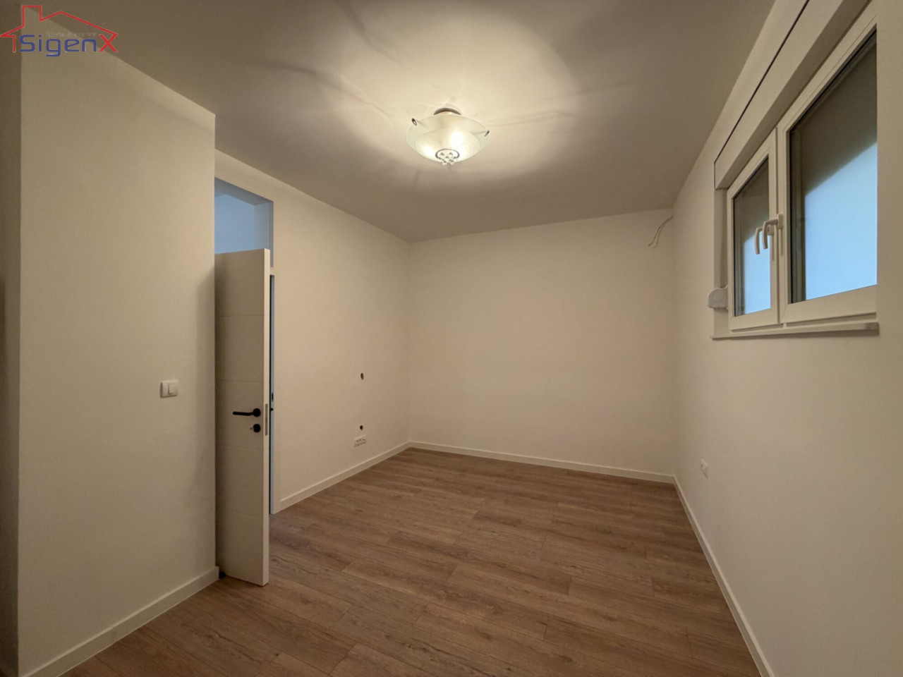 Poslovni prostor Sarajevo - Centar/ Nova Breka - Dvorište 109m2 17