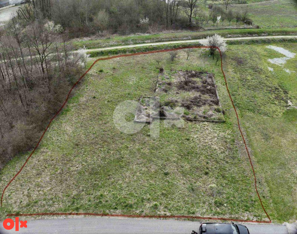 Zemljište za kuću u Trnu; 1820m2 3