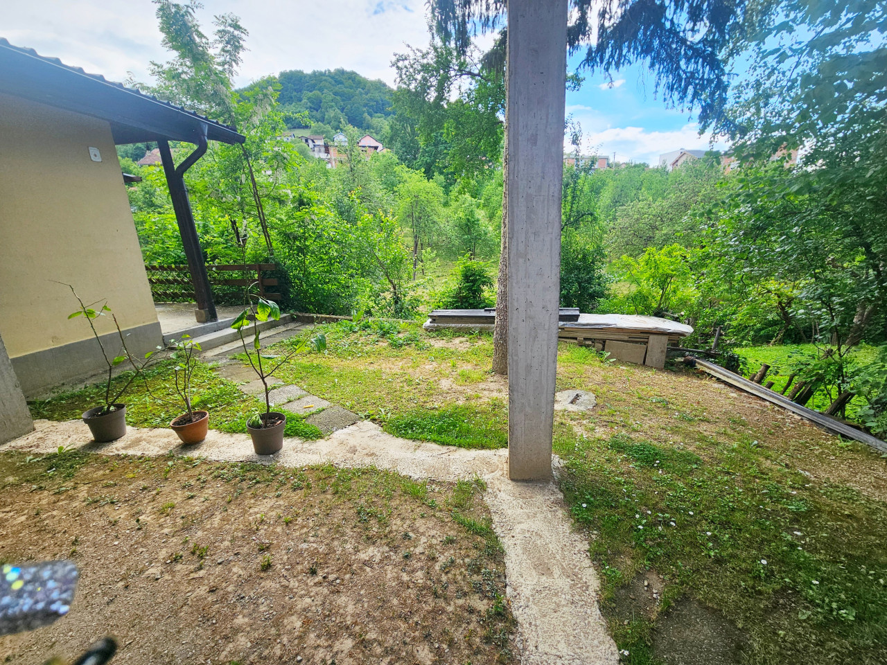 NA PRODAJU DVORIŠNA KUĆA OD 40M2/ STARČEVICA/POVOLJNO 3