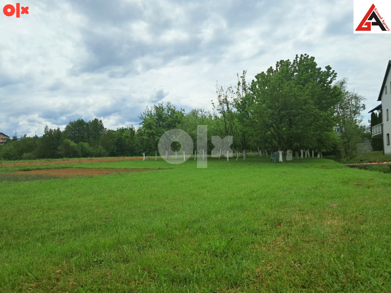 Kuća sa 240 m2 stamb. pr. i 3160 m2 okuć.-Dolac na Lašvi-TRAVNIK 12