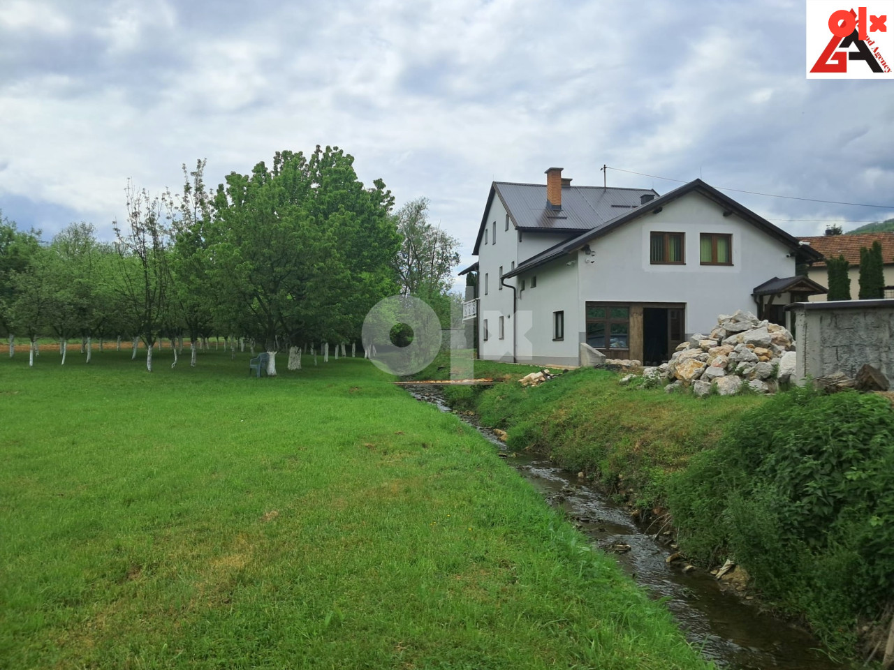 Kuća sa 240 m2 stamb. pr. i 3160 m2 okuć.-Dolac na Lašvi-TRAVNIK 13