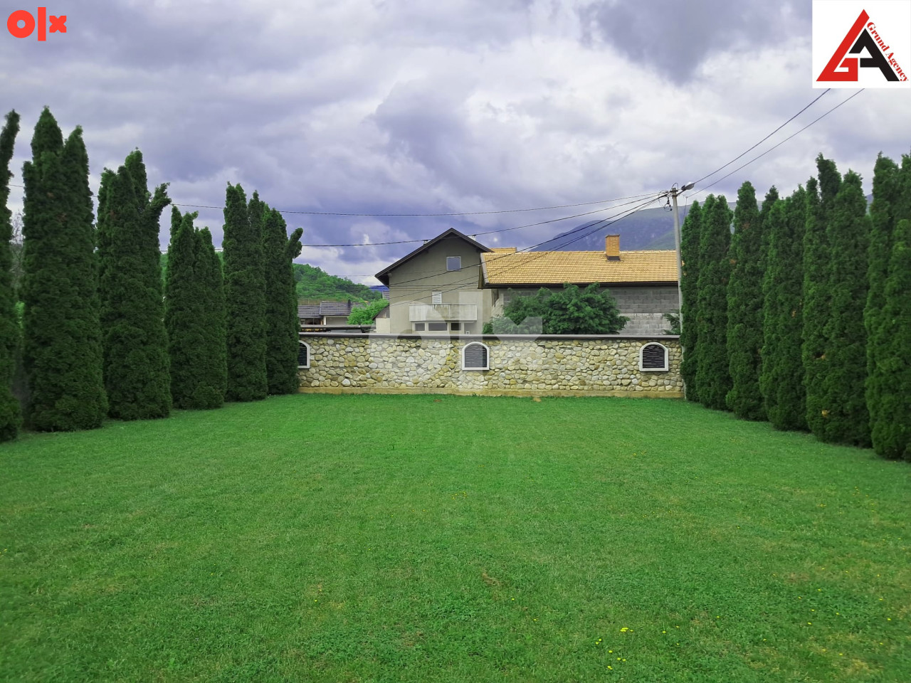 Kuća sa 240 m2 stamb. pr. i 3160 m2 okuć.-Dolac na Lašvi-TRAVNIK 20