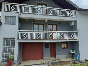 Kuća sa 240 m2 stamb. pr. i 3160 m2 okuć.-Dolac na Lašvi-TRAVNIK photo 5
