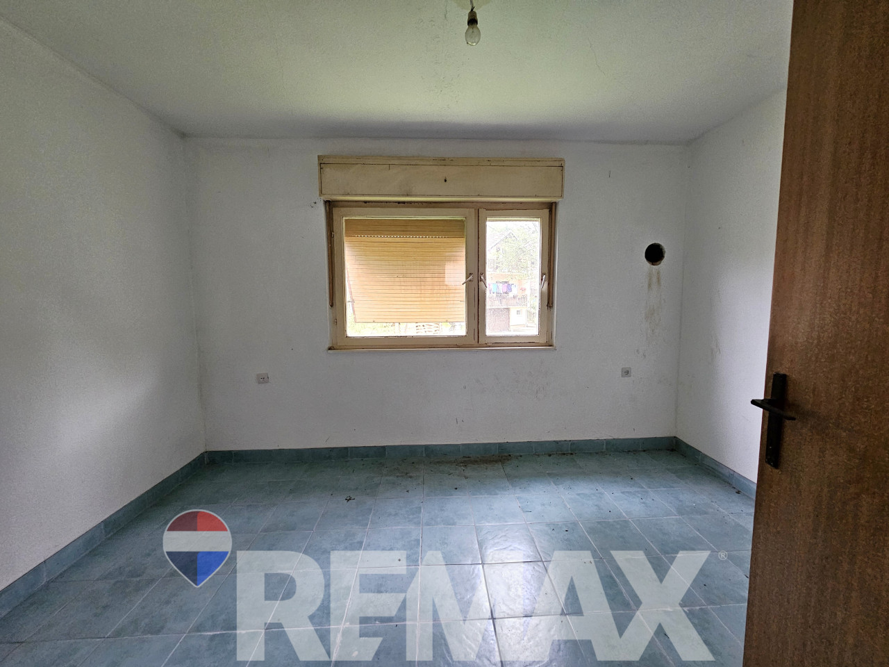 Vikendica u Priječanima | Ravan plac 1113m2 | 10 km od centra 17