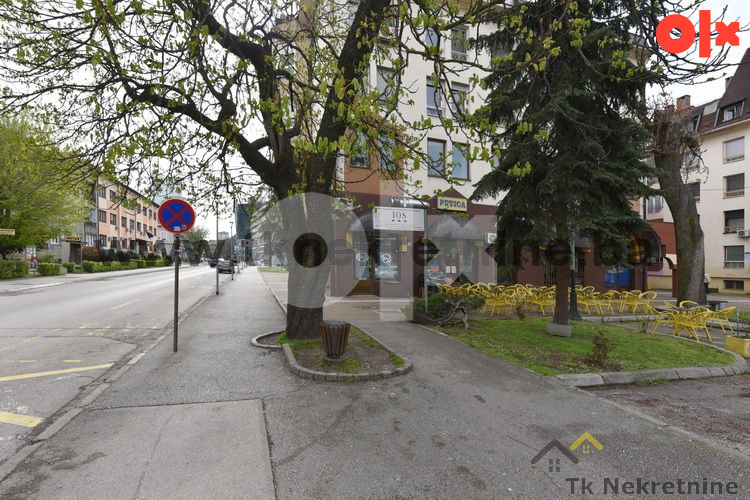 CENTAR -Pješačka zona- Adaptiran poslovni prostor 49 m2 2
