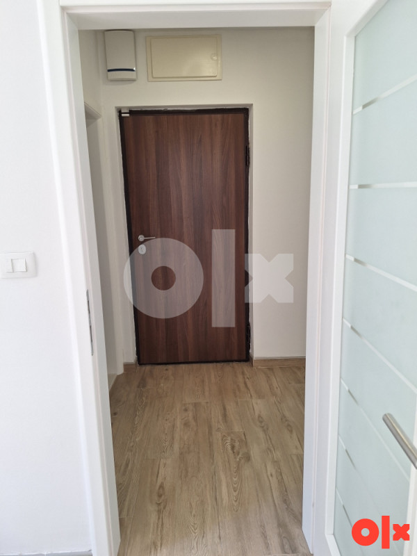 Izdajem poslovni prostor Mostar Bulevar Narodne Revolucije 23