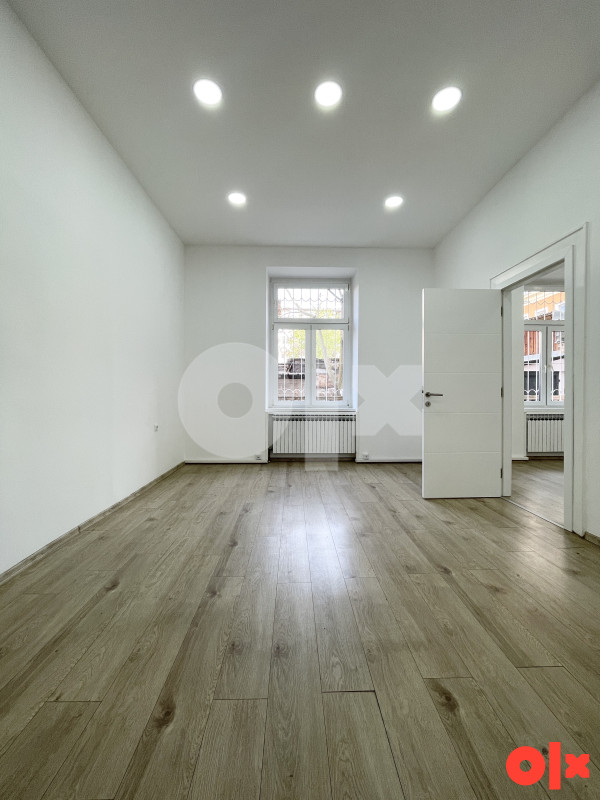 Poslovni prostor 70 m2 Sarajevo Centar Obala Kulina bana 2