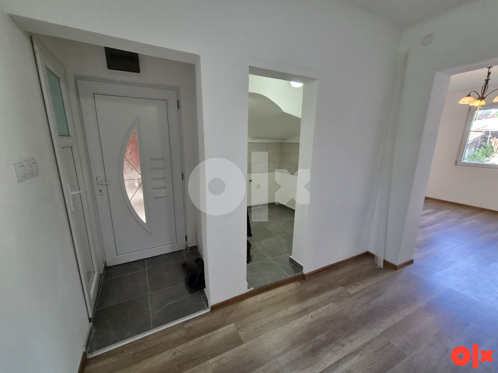 CAPITAL/ Garsonjera Pofalići/ 33m2/ Džavida Haverića 6