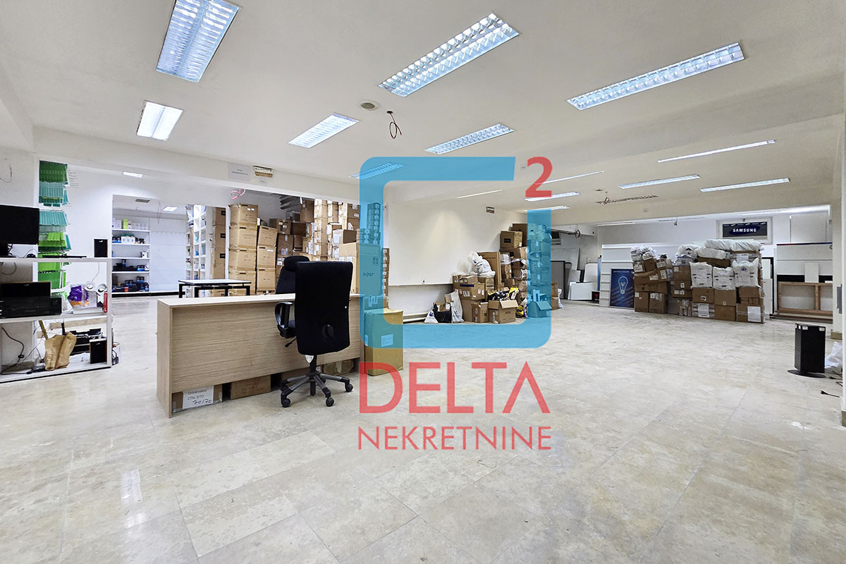 Poslovni / skladišni prostor  / 310m2 / Adema Buće / Buća Potok 7