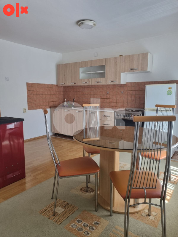 Izdavanje, prizemlje, kuća, Banja Luka 65m2 3
