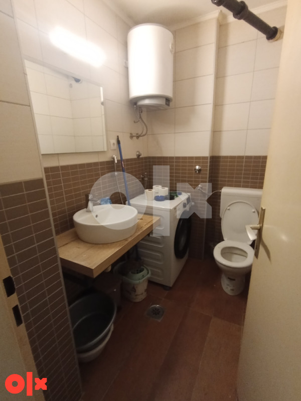 RENOVIRAN ČETVEROSOBAN STAN 3