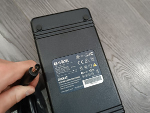 Strujni adapter za HP S-Link 19,5V 11.8A 7,4x5,0