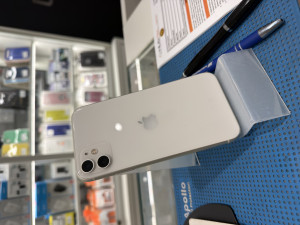 Apple Iphone 11 64GB **Polovan**