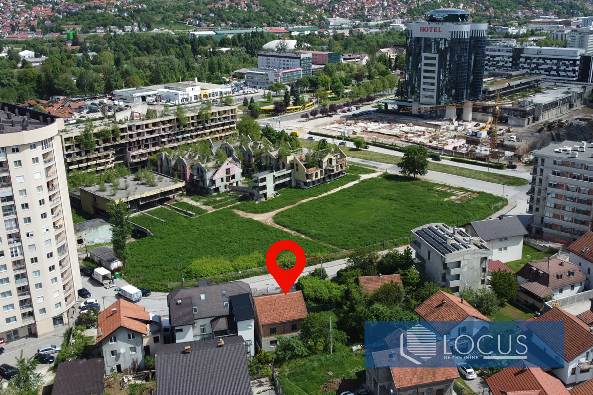LOCUS: TOP LOKACIJA!! Kuća na parceli 314m2, Stup-Tibra