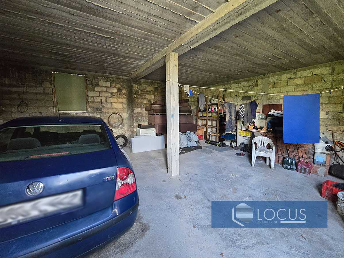 LOCUS: TOP LOKACIJA!! Kuća na parceli 314m2, Stup-Tibra 15