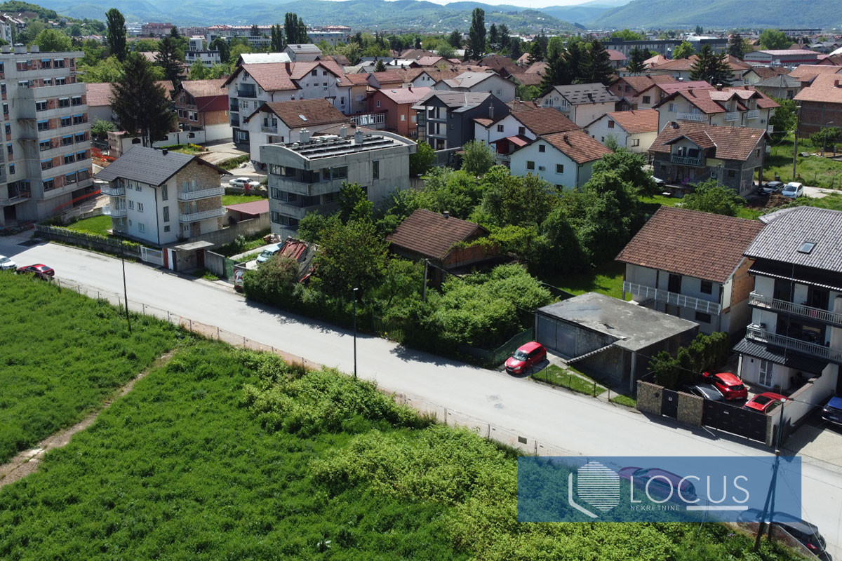 LOCUS: TOP LOKACIJA!! Kuća na parceli 314m2, Stup-Tibra 18