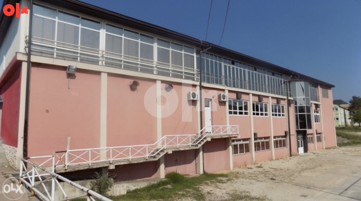 Poslovni prostor Zavidovići/Centar | HITNA PRODAJA | 1650m2 3