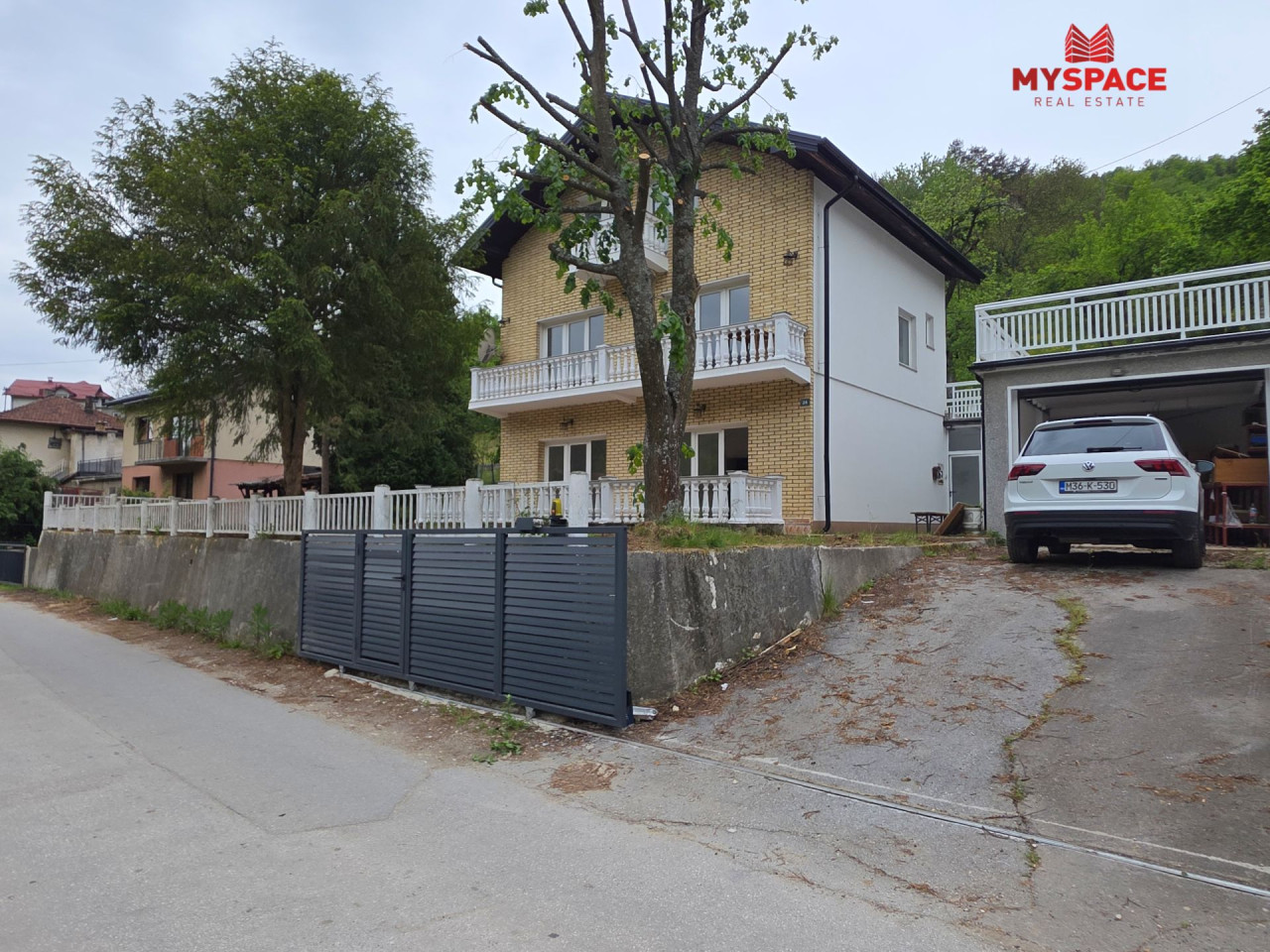 MY SPACE/ Kuca/ Vogosca/ Gornja Josanica/ 210 m2
