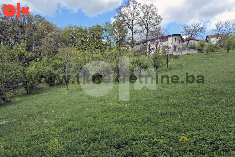 KOZLOVAC - Odlična parcela 3133 m2, pored glavnog puta 4