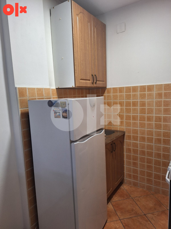 Izdaje se garsonjera Banja Luka 31m2 400 KM 2
