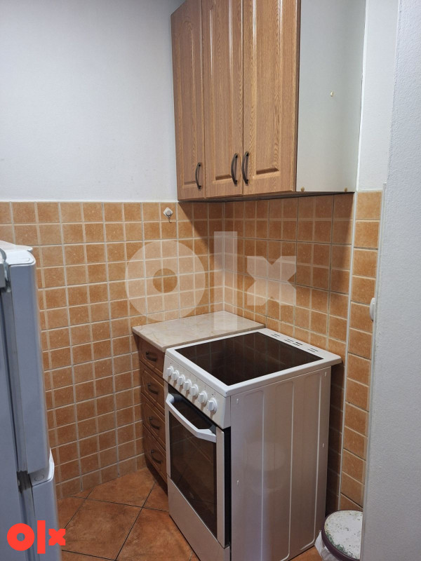 Izdaje se garsonjera Banja Luka 31m2 400 KM 3
