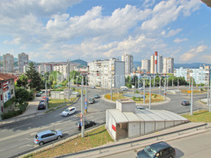 m2: Novo Sarajevo, Hrasno. Trosoban stan 60m2 / 2sp
